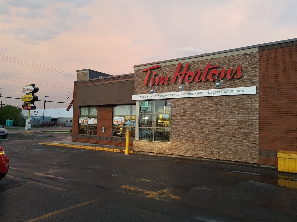 Tim Hortons | 201 Madawaska Blvd, Arnprior, ON K7S 1S6, Canada | Phone: (613) 622-7525