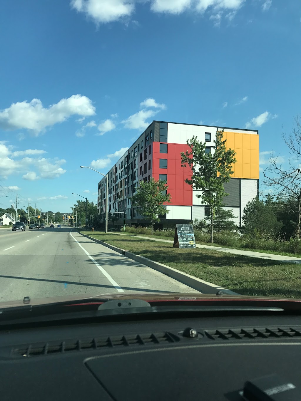 Solstice 1 Condos | 1291 Gordon St, Guelph, ON N1L 0M5, Canada | Phone: (519) 821-1917