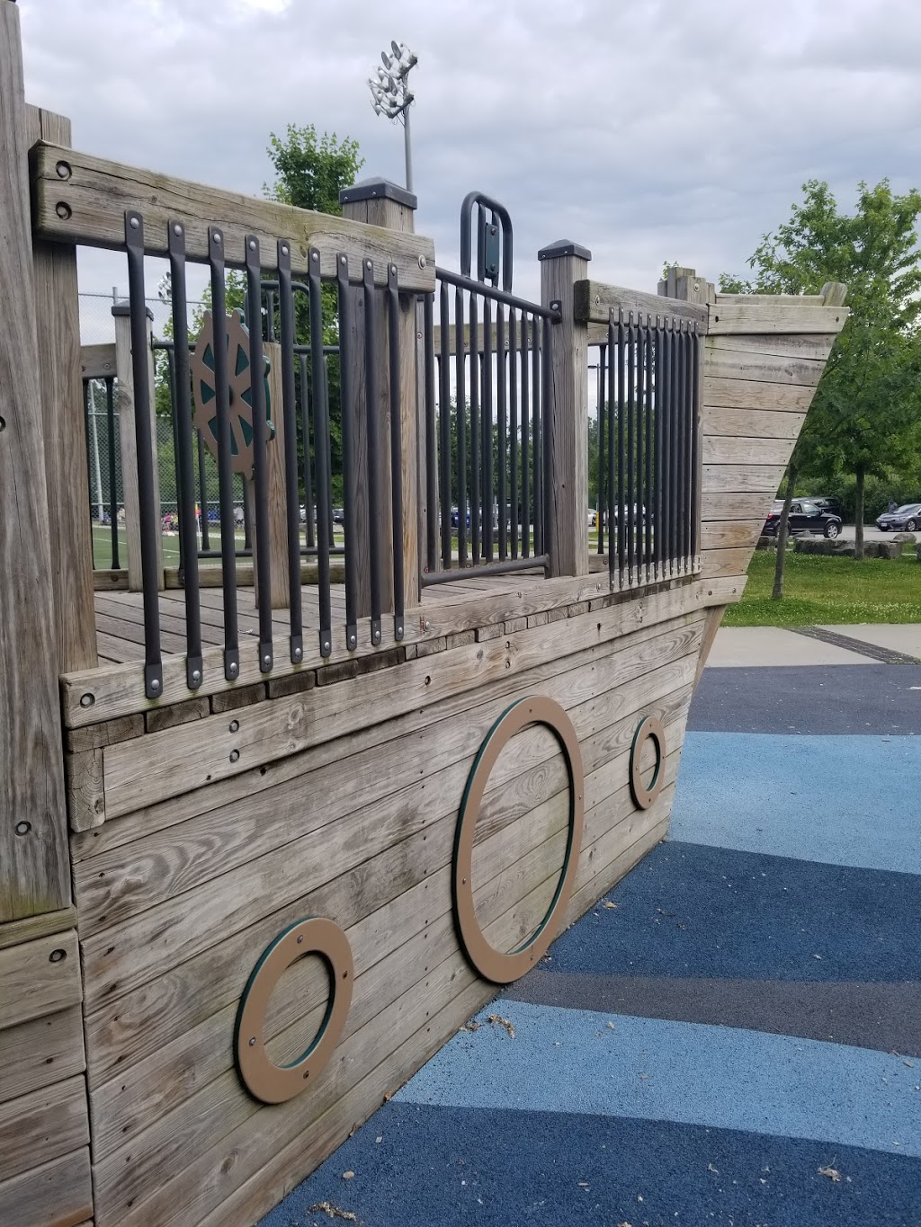 Cherry Beach Children ports ParkS | 240 Unwin Ave, Toronto, ON M5A 1A3, Canada