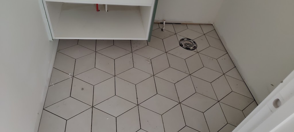 Tech Reno Ltd. | 12318 Barlow Trail NE Unit #135, Calgary, AB T3N 2A9, Canada | Phone: (403) 583-2000