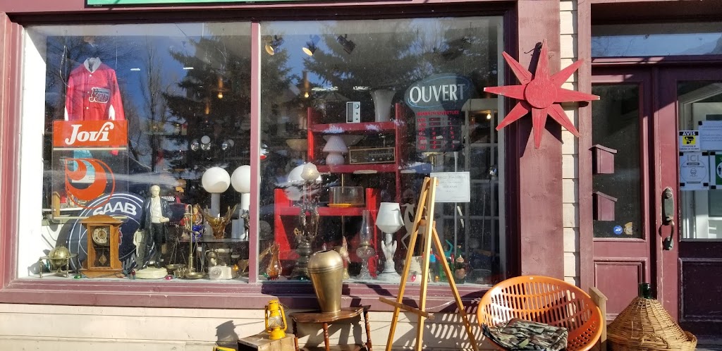 Brocante François Carrier | 5650 Rue Saint-Louis #100, Lévis, QC G6V 4E6, Canada | Phone: (418) 905-4879