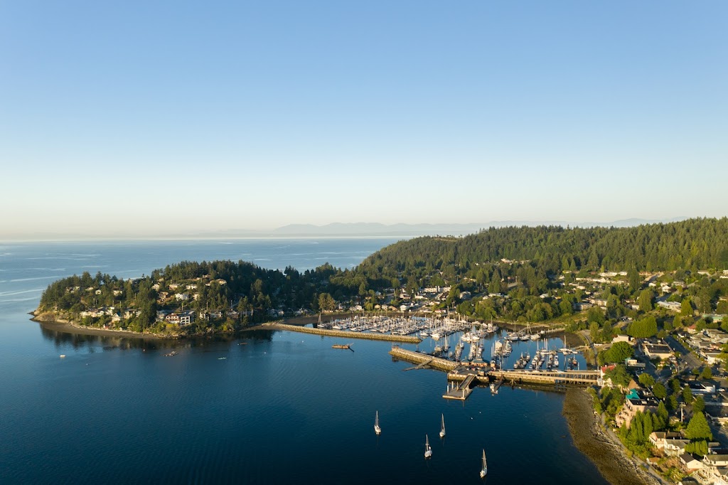 Brittani Payne | RE/MAX City Realty | 938 Gibsons Way #101, Gibsons, BC V0N 1V7, Canada | Phone: (604) 741-8903