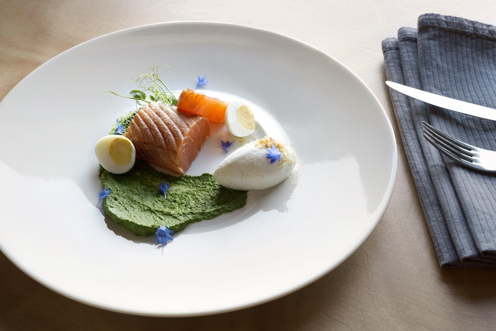 Champlain | 1 Rue des Carrières, Québec, QC G1R 4P5, Canada | Phone: (418) 692-3861
