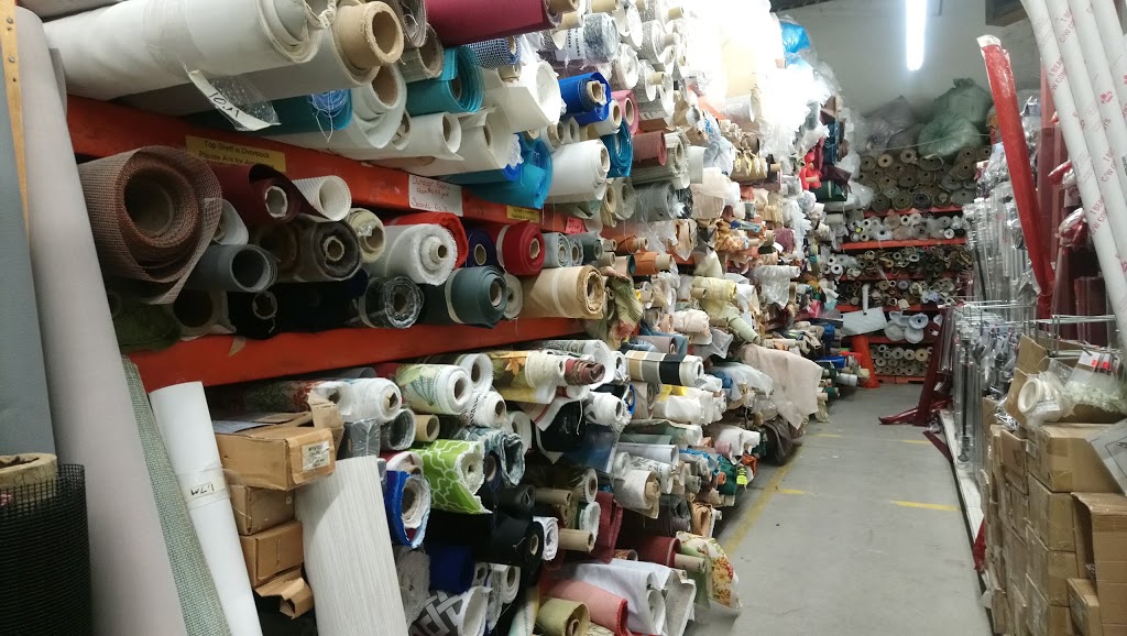Lens Mill Store | 360 Exeter Rd Bldg #2, London, ON N6E 2Z4, Canada | Phone: (519) 686-3502