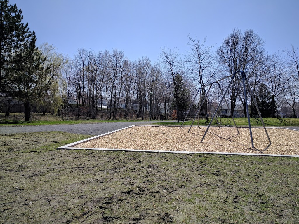 Parc Maurice-St-Pierre | 1199 20e Av S, Saint-Jérôme, QC J7Z 6V3, Canada | Phone: (450) 436-1511