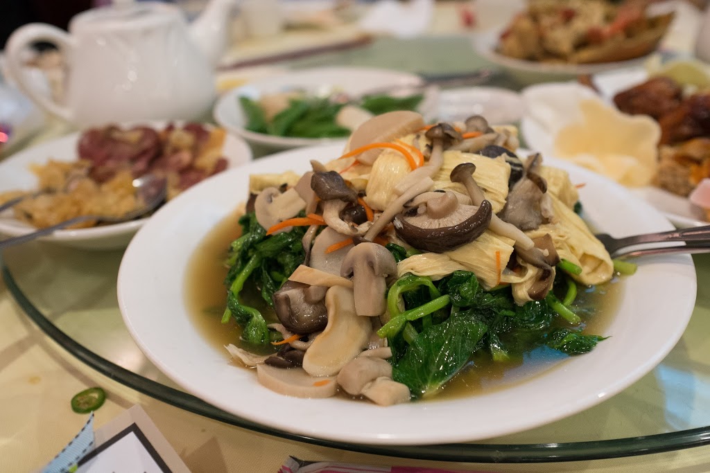 Happy Valley Dim Sum Seafood Restaurant | 3432 Lougheed Hwy, Vancouver, BC V5M 2A4, Canada | Phone: (604) 216-0100