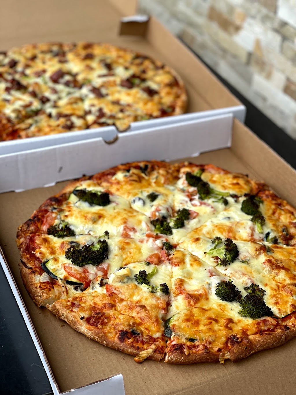Napolis Restaurant Pizza & Pasta | 81 Richmond Rd, Ottawa, ON K1Z 6V8, Canada | Phone: (613) 728-1973