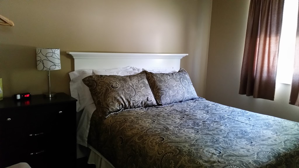 Roseway River Cottages | 47 Riverview Dr, Shelburne, NS B0T 1W0, Canada | Phone: (902) 875-3812