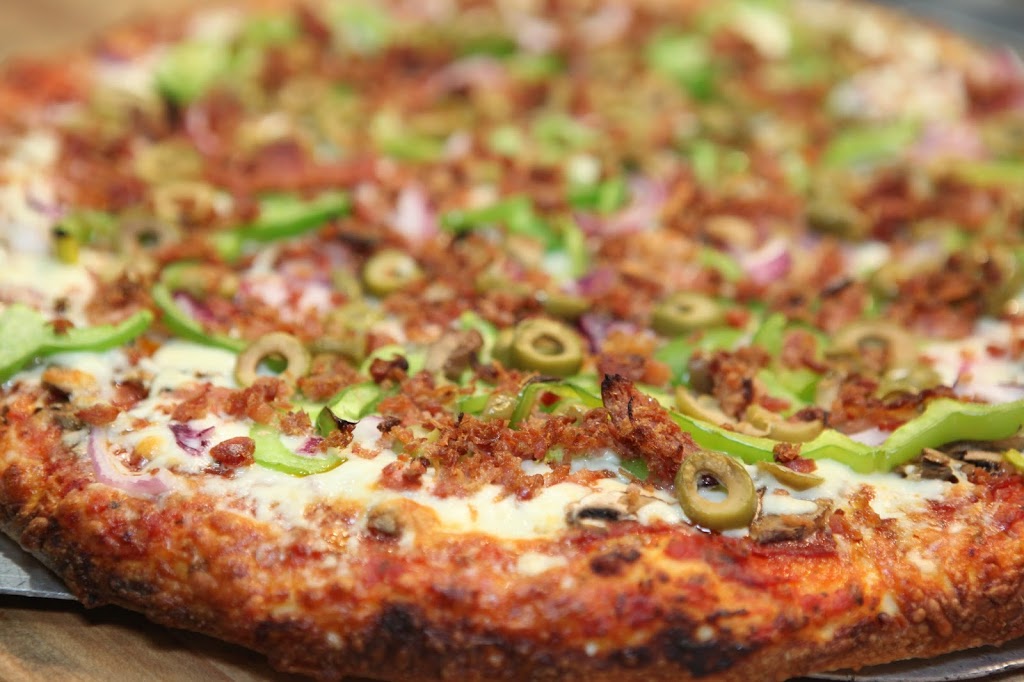 Mr Mozzarella Kelowna Pizza & Wings 114600 Lakeshore Rd, Kelowna, BC