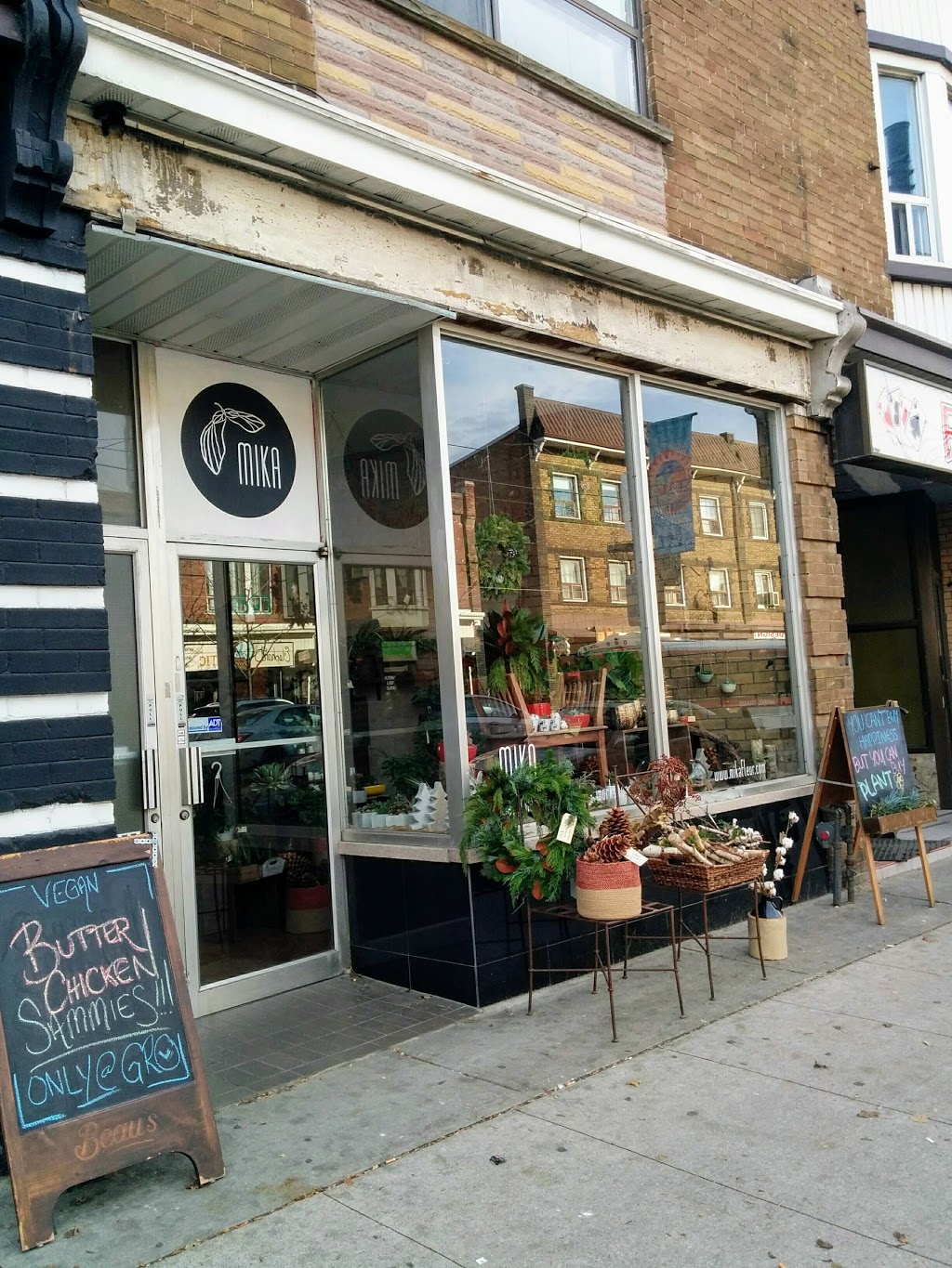 MIKA | 1593 Dundas St W, Toronto, ON M6K 1T9, Canada | Phone: (416) 885-2103