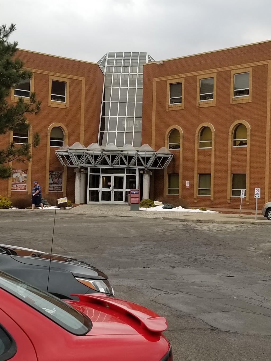 Niagara Health Centre | 180 Vine St S, St. Catharines, ON L2R 7P3, Canada | Phone: (905) 684-1181