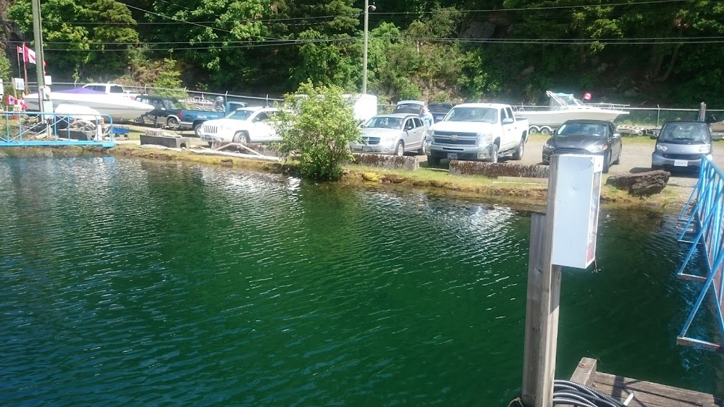Harrison Hot Springs Marina | 102 Rockwell Dr, Harrison Hot Springs, BC V0M 1K0, Canada | Phone: (604) 796-8623