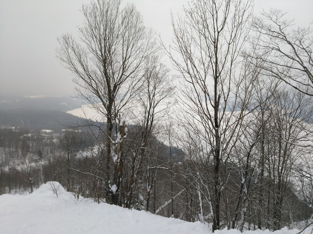 sentier abénaquis | Unnamed Road, Mansonville, QC J0E 1X0, Canada