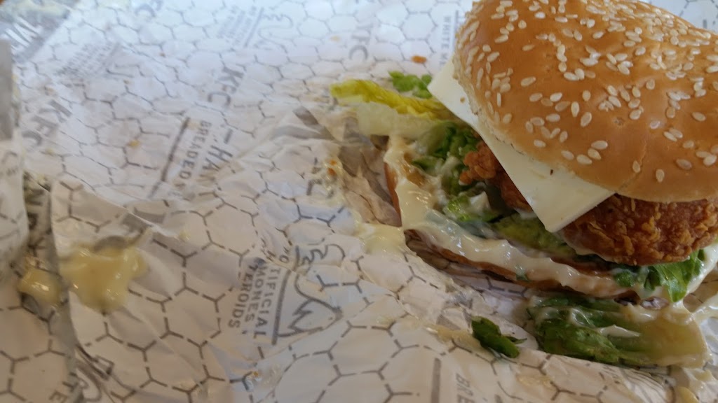 KFC | 608 24th St, Port Huron, MI 48060, USA | Phone: (810) 984-5083