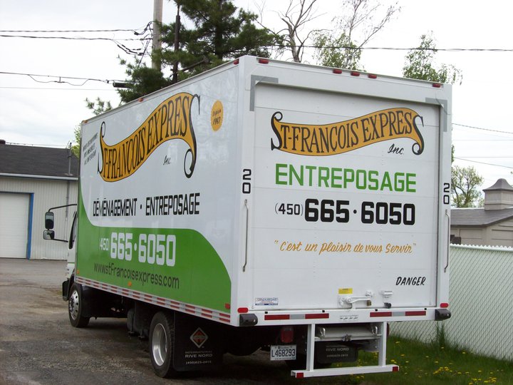 St-Francois Express | 8324 Rue Marius-Barbeau, Laval, QC H7A 3N9, Canada | Phone: (514) 323-7000