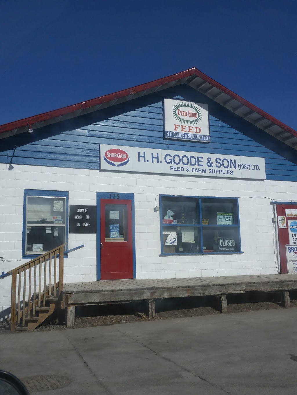 Sharpe Farm Supplies Ltd | 125 Brock St W, Uxbridge, ON L9P 1P4, Canada | Phone: (905) 852-3355