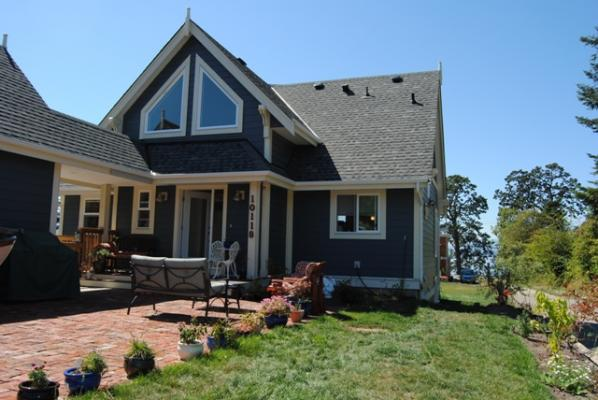 Future Friends Bed & Breakfast | 10118 Tsaykum Rd, North Saanich, BC V8L 5T6, Canada | Phone: (250) 654-0289