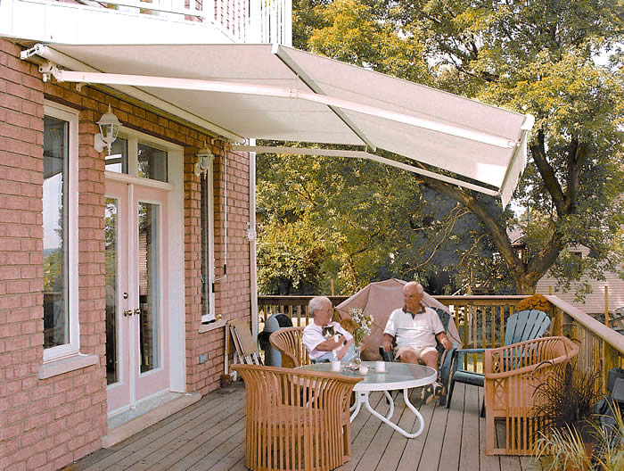 Lester Awnings | 1582 Chemong Rd, Peterborough, ON K9J 6X2, Canada | Phone: (705) 742-5405