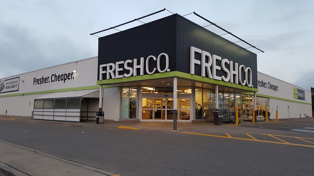 FreshCo Weber & Franklin | store | 1111 Weber St E, Kitchener, ON N2A 2Y2, Canada | 5198938003 OR +1 519-893-8003