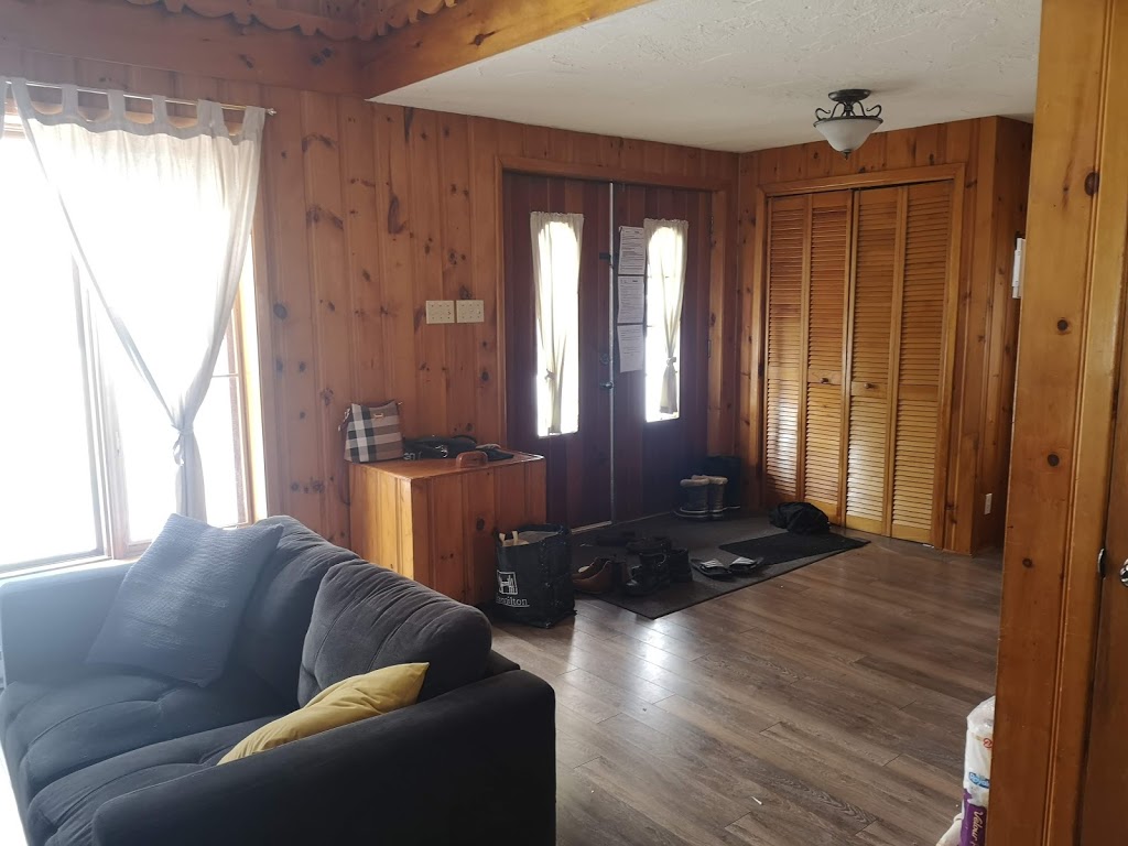 Le Mont blanc | 120 Rue du Mont Blanc, Sainte-Agathe-des-Monts, QC J8C 0T9, Canada | Phone: (438) 887-6877