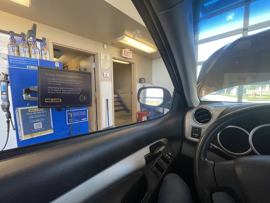 Mr. Lube + Tires | 328 University Dr W, Lethbridge, AB T1K 7T6, Canada | Phone: (403) 381-8180