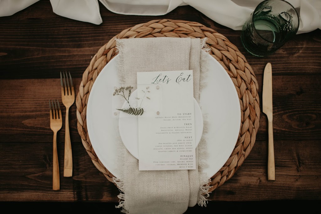April Evelyn Photography | 46538 First Ave #6, Chilliwack, BC V2P 1W9, Canada | Phone: (604) 378-2636