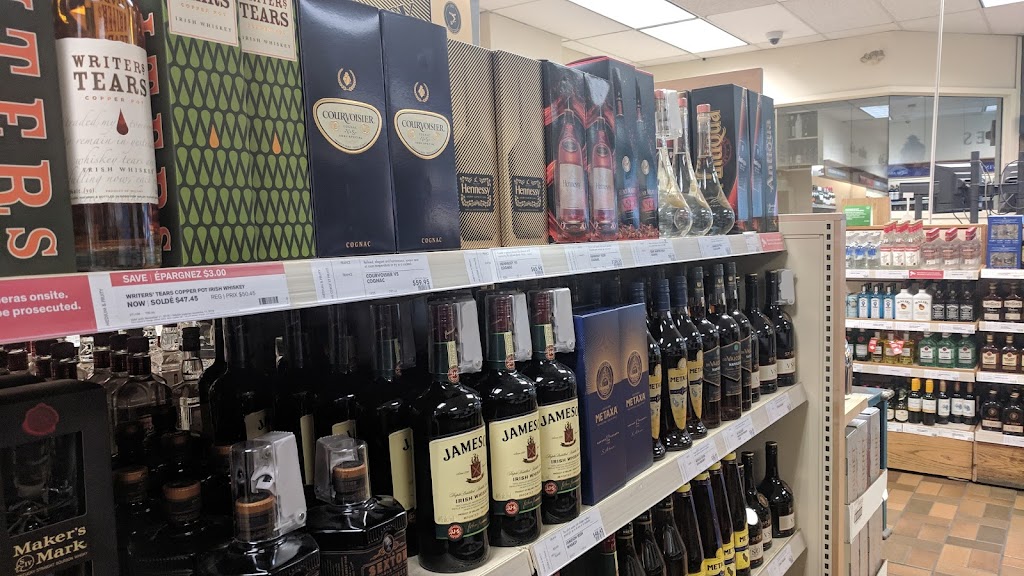 LCBO | 879 Bloor St W, Toronto, ON M6G 1M4, Canada | Phone: (416) 536-4340