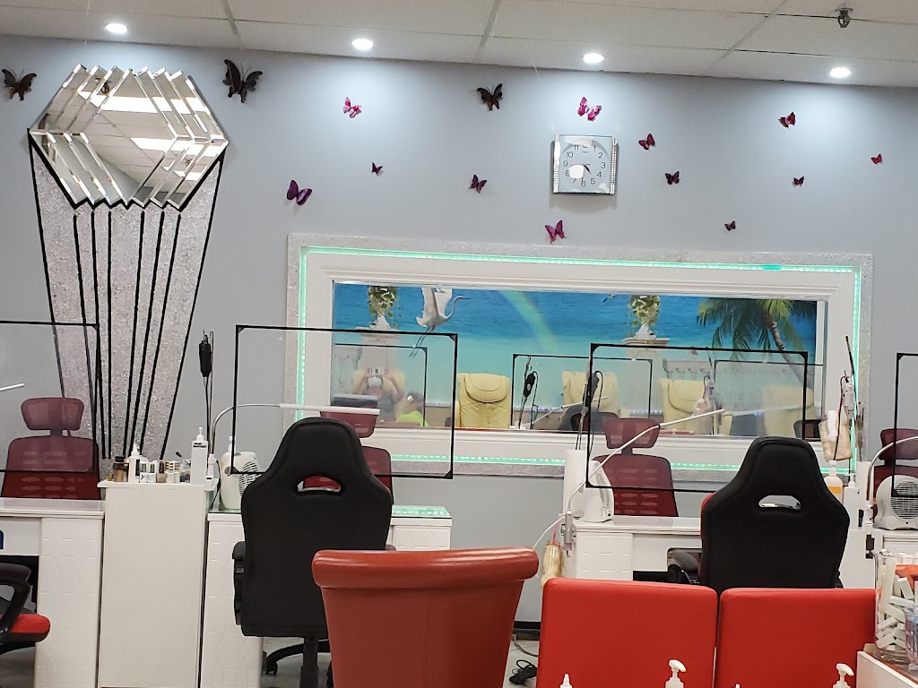 L & L Nails Salon | 1005 Ottawa St N #9, Kitchener, ON N2A 1H2, Canada | Phone: (519) 896-7122