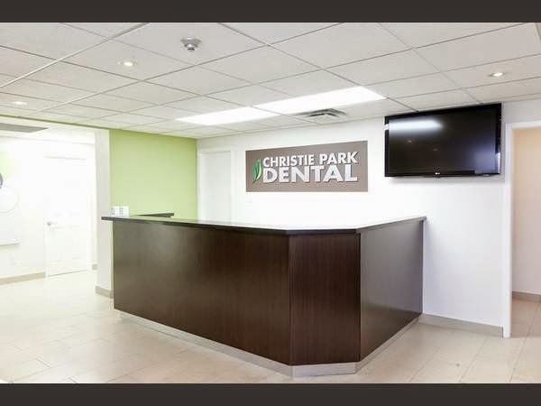 Christie Park Dental | 745 Bloor St W, Toronto, ON M6G 1L6, Canada | Phone: (416) 531-5796