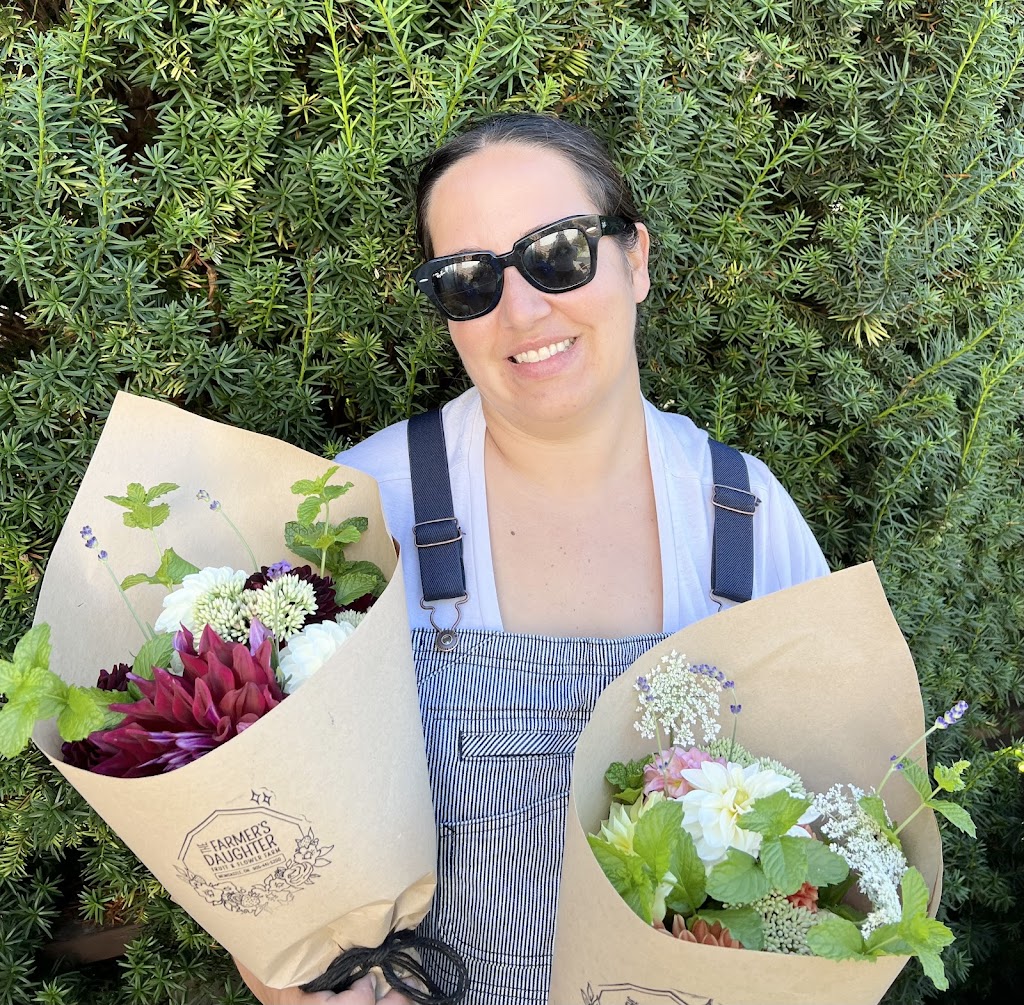 The Farmers Daughter Fruit & Flower Farm | 4162 Lakeshore Rd, Newtonville, ON L0A 1J0, Canada | Phone: (905) 441-5200