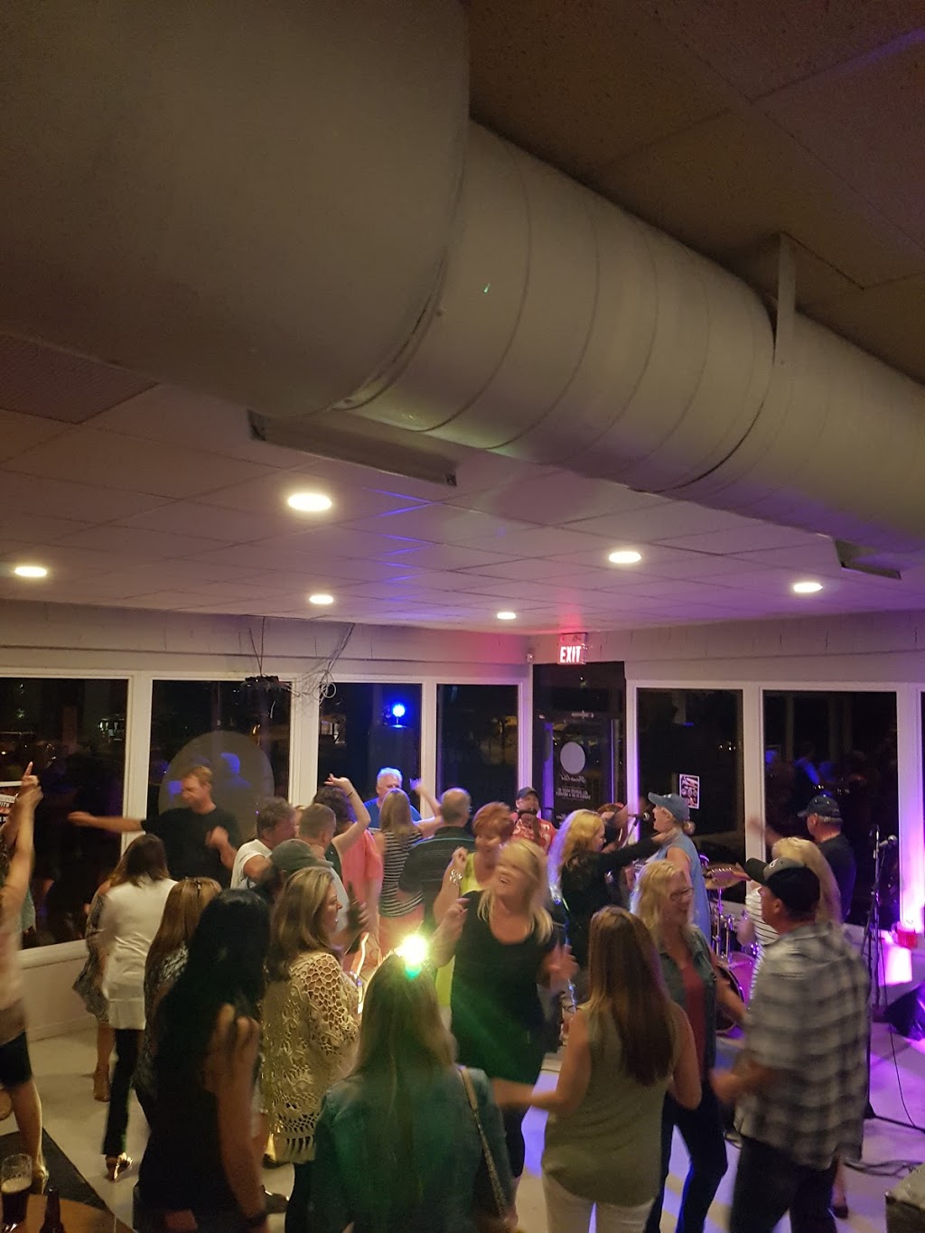 Niagara Boating Club | 4649 Lyons Creek Rd, Niagara Falls, ON L2E 6S6, Canada | Phone: (905) 295-7971