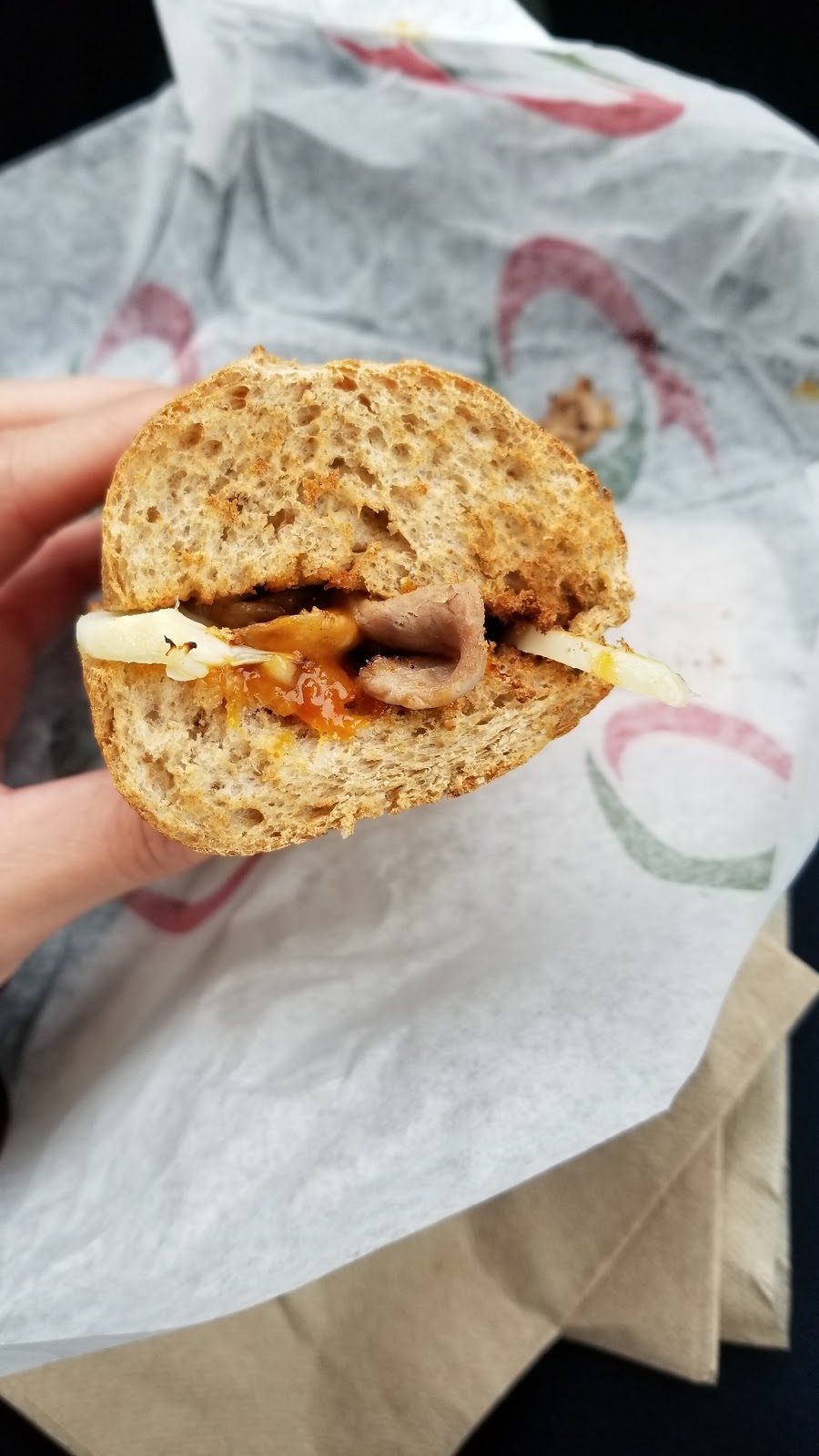 Quiznos | 5168 Ladner Trunk Rd unit a, Delta, BC V4K 1W3, Canada | Phone: (604) 940-4886