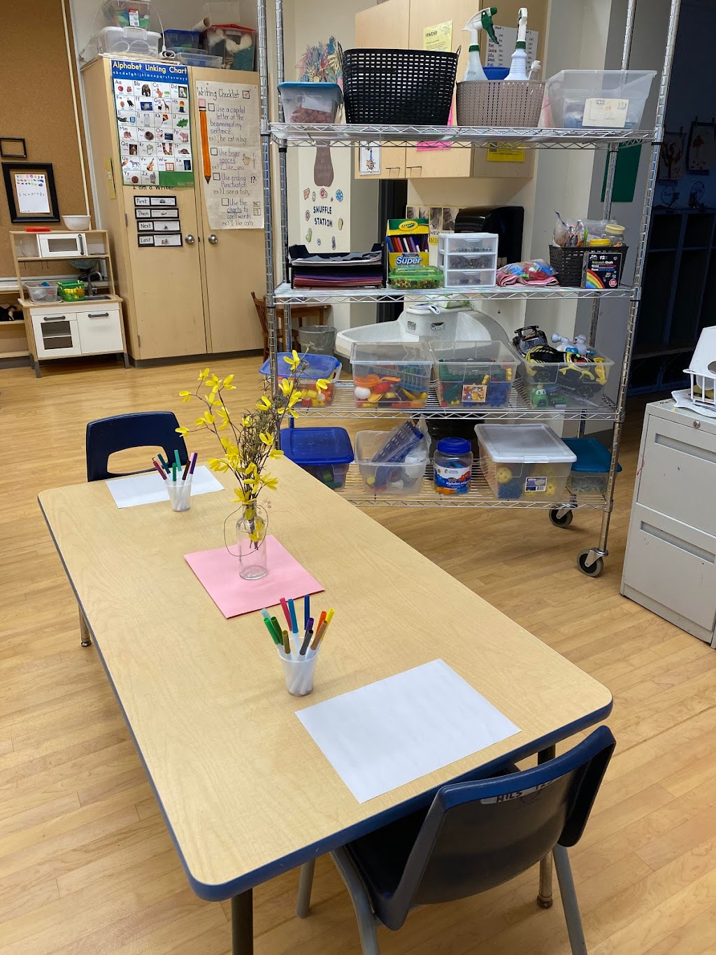 Umbrella Family and Child Centres of Hamilton - Mount Hope | 9149 Airport Rd, Mount Hope, ON L0R 1W0, Canada | Phone: (905) 977-7004