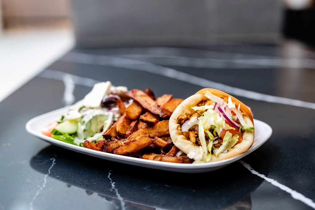 Souvlaki Bar Express - Gare Centrale | 895 Rue De La Gauchetière O, Montréal, QC H3B 2M9, Canada | Phone: (514) 903-0955