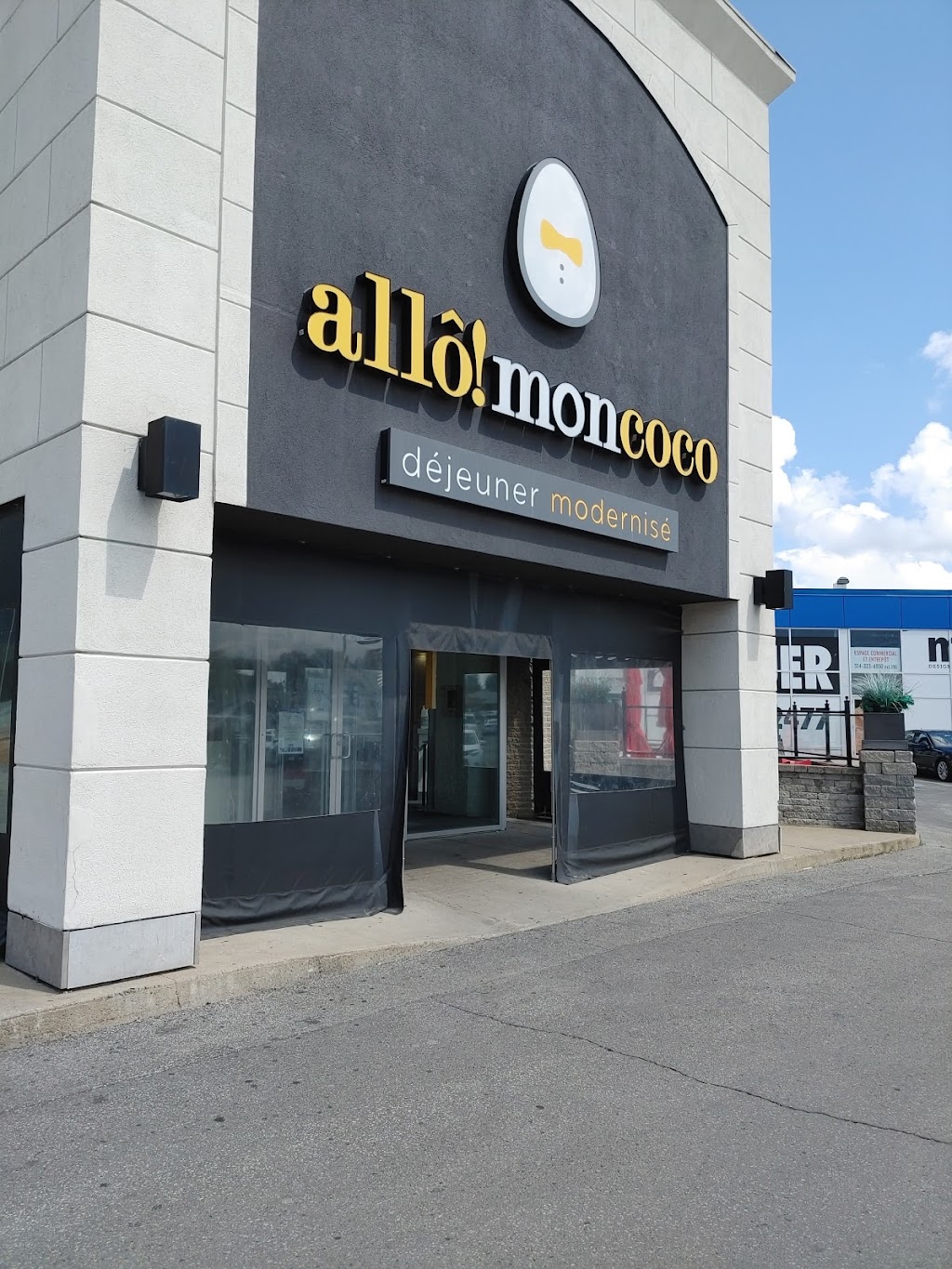 Allô! Mon Coco Saint-Léonard | 5912 Bd des Grandes-Prairies, Saint-Léonard, QC H1P 1A2, Canada | Phone: (514) 328-0805