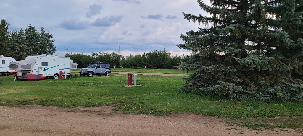 Castor Recreation Area and Campground | 4609 48 Ave, Castor, AB T0C 0X0, Canada | Phone: (403) 882-3225