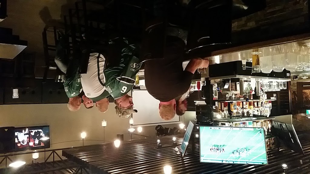 North Mile Restaurant & Pub | 924 Northumberland Ave, Saskatoon, SK S7L 3W8, Canada | Phone: (306) 934-4224