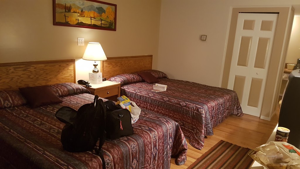 Slumber Lodge Motel | 250 Fort St, Hope, BC V0X 1L0, Canada | Phone: (604) 869-5666
