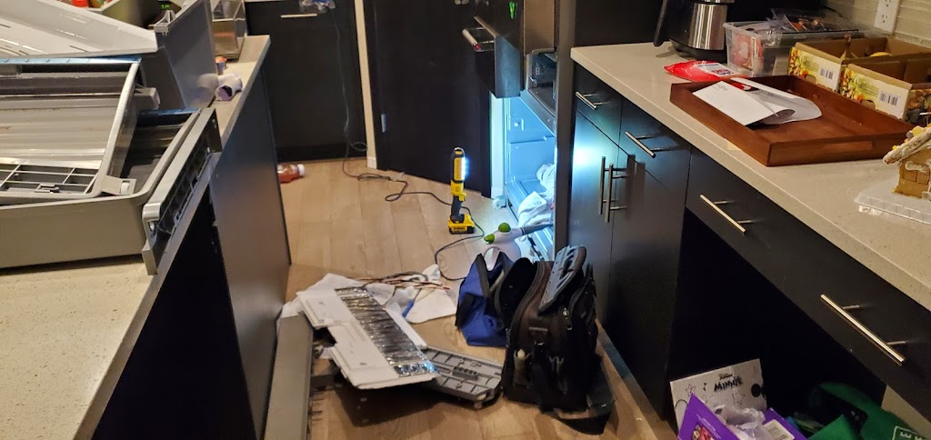 Appliance Repair World | 565 Ravelston Ave W, Winnipeg, MB R2C 1W6, Canada | Phone: (431) 887-3090