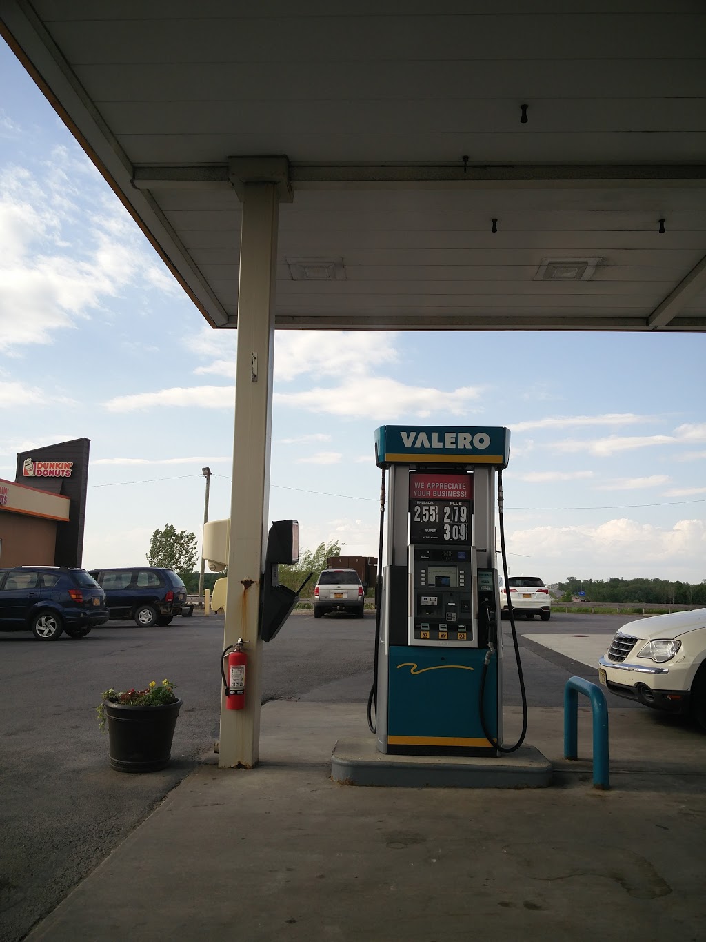 Valero | 1038 US-11, Champlain, NY 12919, USA | Phone: (518) 298-8438