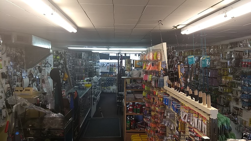 Lambeth Rod & Tackle | 2404 Main St, London, ON N6P 1R2, Canada | Phone: (519) 652-5598