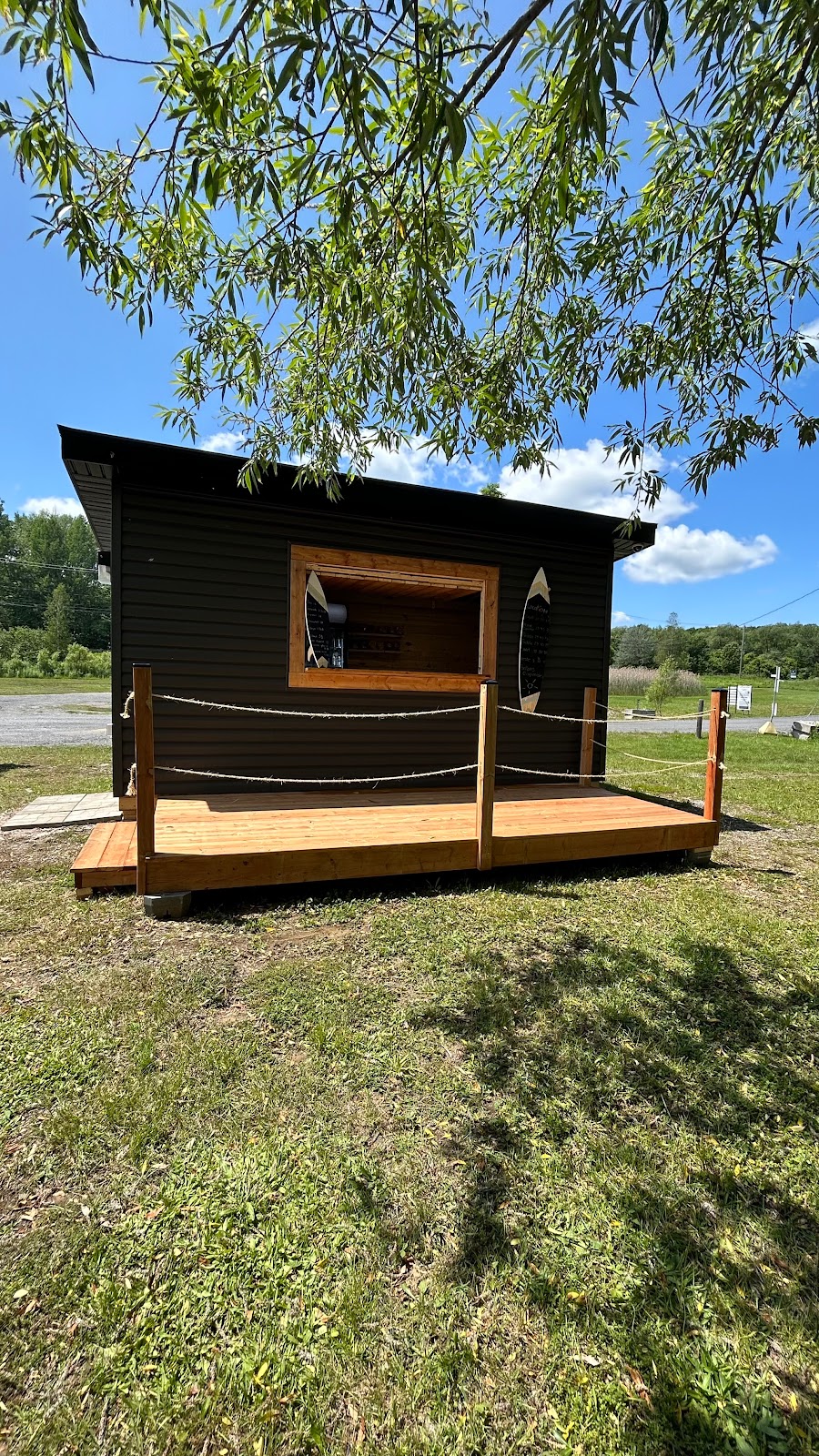 Plage Massawippi - Location des Quatre Lacs | 473 Rue Main, Ayers Cliff, QC J0B 1C0, Canada | Phone: (819) 679-2880
