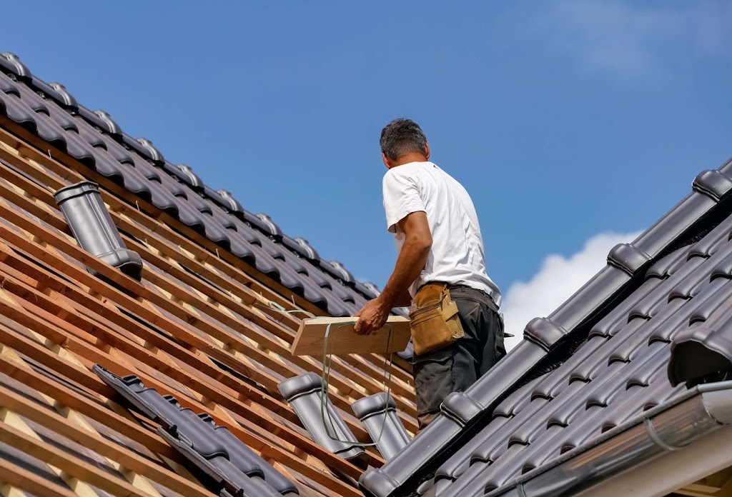 Airway Roofing | 160 Charlotte St, Hamilton, ON L8K 4V4, Canada | Phone: (905) 462-4610