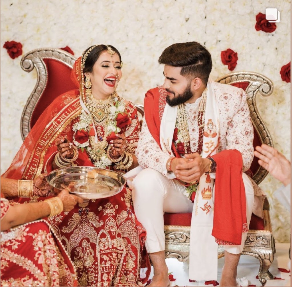 Safina kataria makeup artist | 19410 72a Ave, Surrey, BC V4N 5X9, Canada | Phone: (604) 614-8015