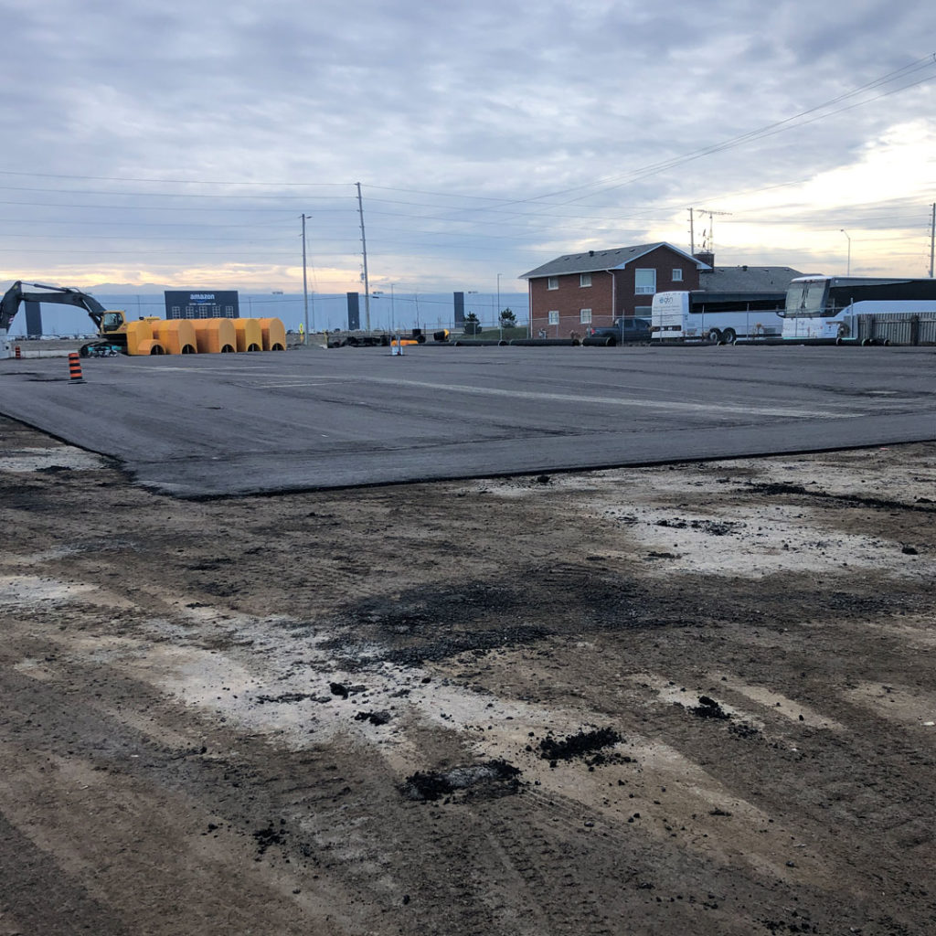 Oaktown Paving | 496 Seymour Dr, Oakville, ON L6L 3K1, Canada | Phone: (289) 837-3131