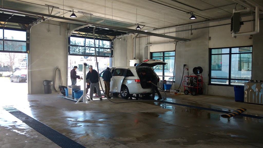 Dennys Car Wash | 1303 Cornwall Rd, Oakville, ON L6J 7W5, Canada | Phone: (905) 338-1115