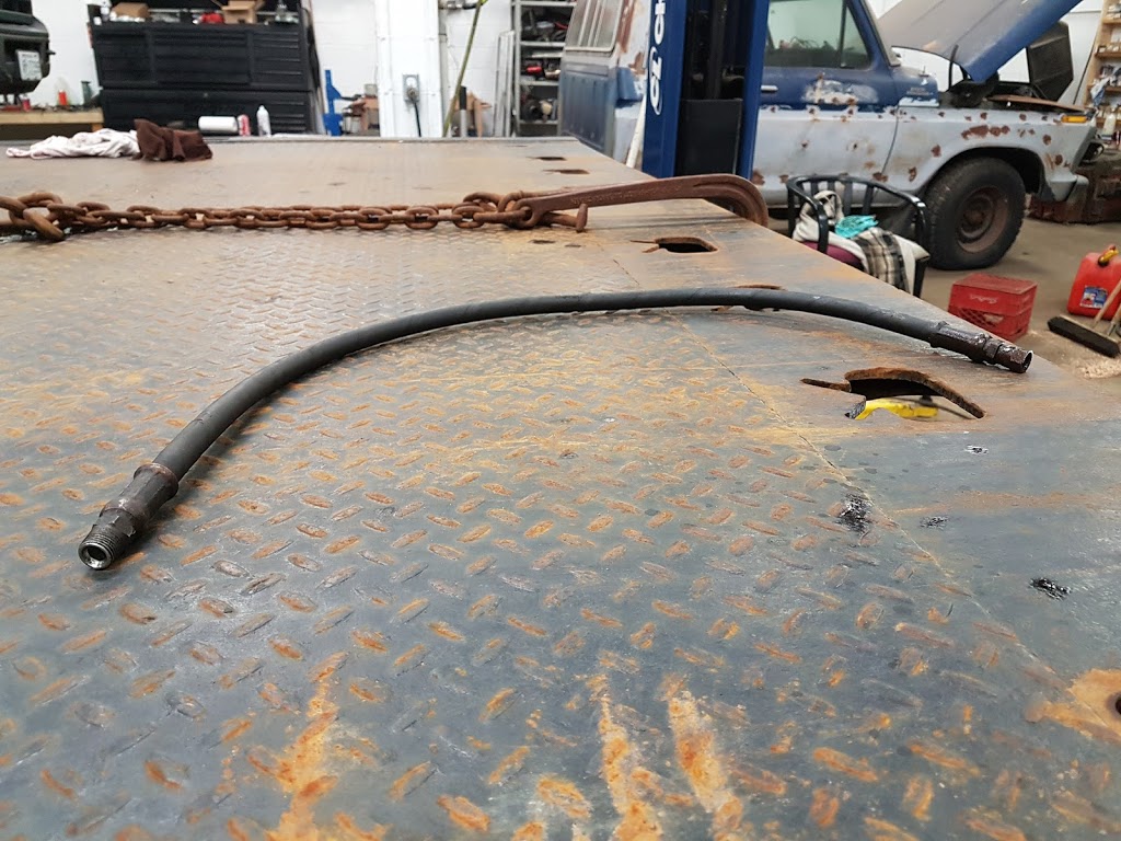 Hardies Towing Shop | 6 Queen St, Orillia, ON L3V 6H6, Canada | Phone: (705) 329-2869