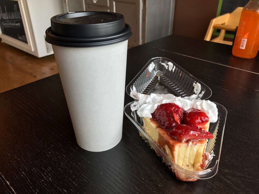 Achatz Handmade Pie Company | 75700 North Ave, Armada, MI 48005, USA | Phone: (586) 784-4743