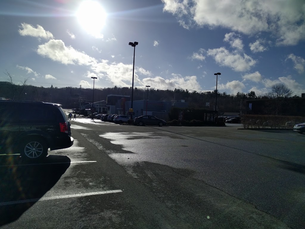 McDonalds | 9197 Commercial St, New Minas, NS B4N 3E6, Canada | Phone: (902) 681-2440