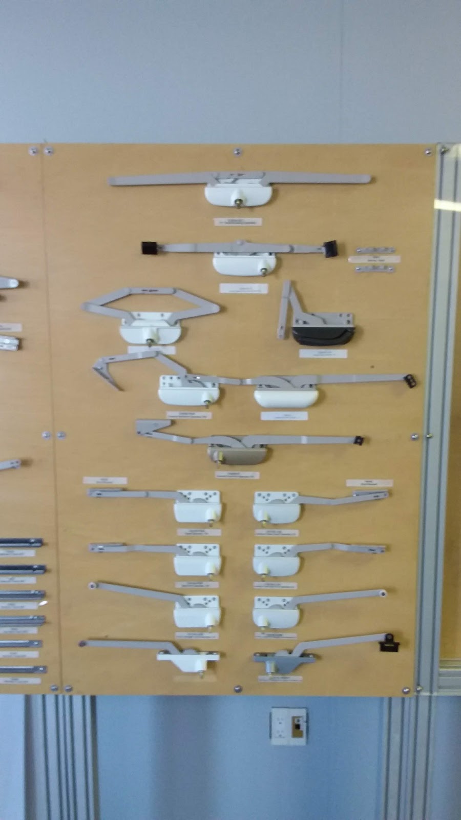 ACME window hardware | 4635 Burgoyne St #20, Mississauga, ON L4Z 1V9, Canada | Phone: (905) 282-1588